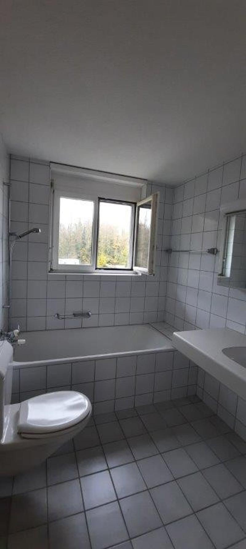 Bright 4.5-room apartment with balcony (11)