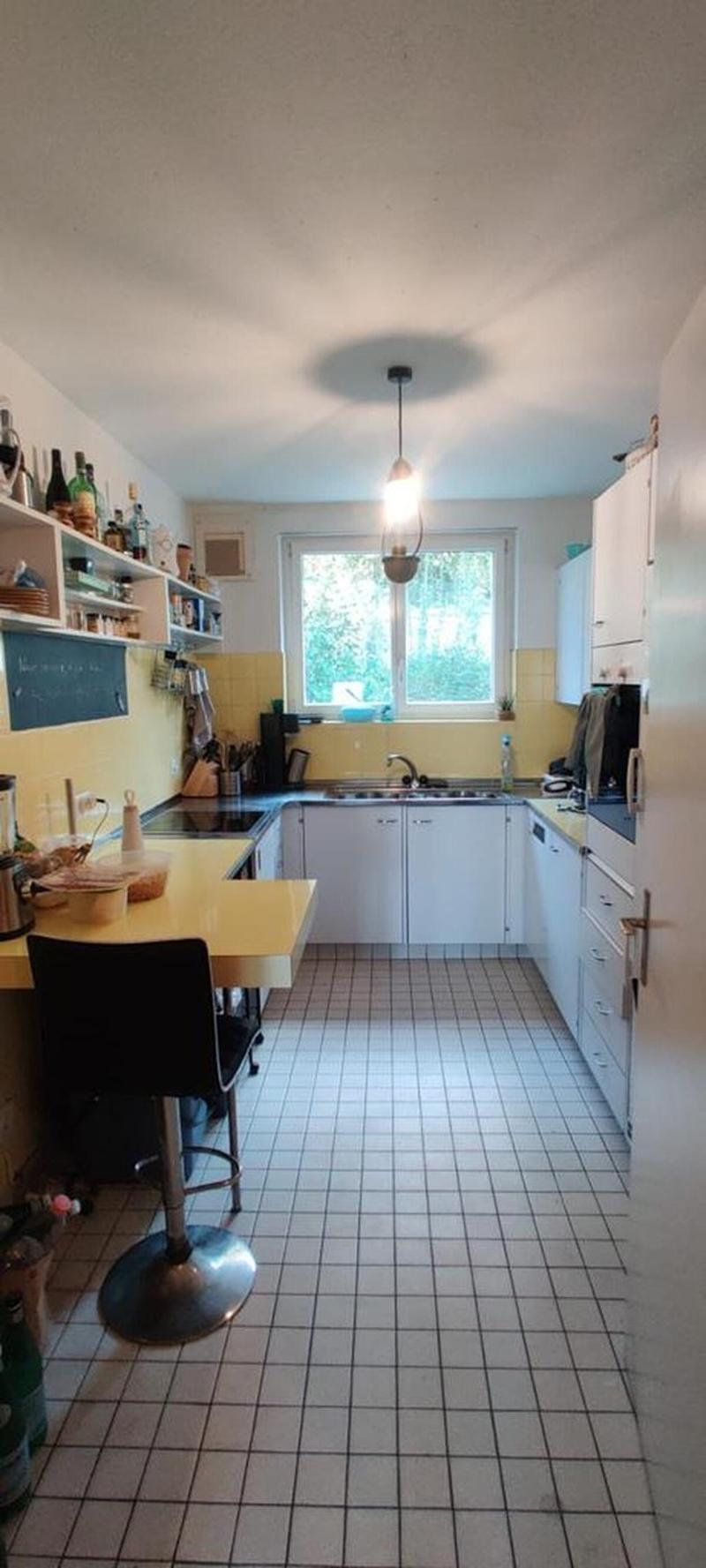 WG-Zimmer mit eigenem Bad zu vermieten nähe Rigiplatz/Uni Spital/ETH | Room to rent with own bathroom near Rigiplatz/Uni Hospital/ETH (5)