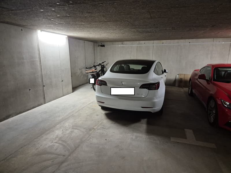 Appartamento nuovo di 3,5 locali luminoso con aree esterne spaziose e parcheggio ESH extra-large (12)