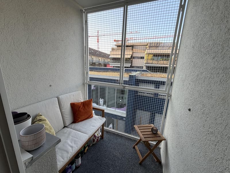 Modern 2.5-room apartment near Basel SBB | Balcony | Lift (8)