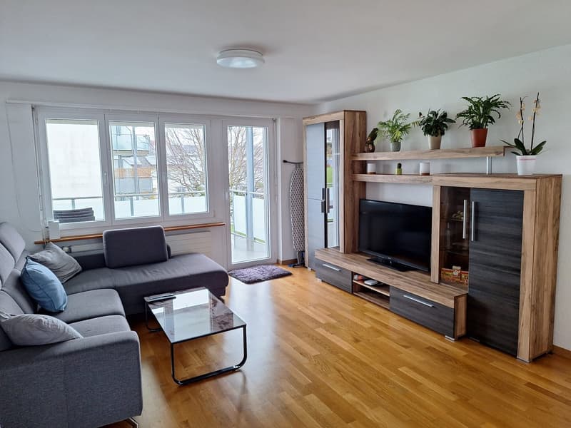 Shared room, 9500 Wil (1)