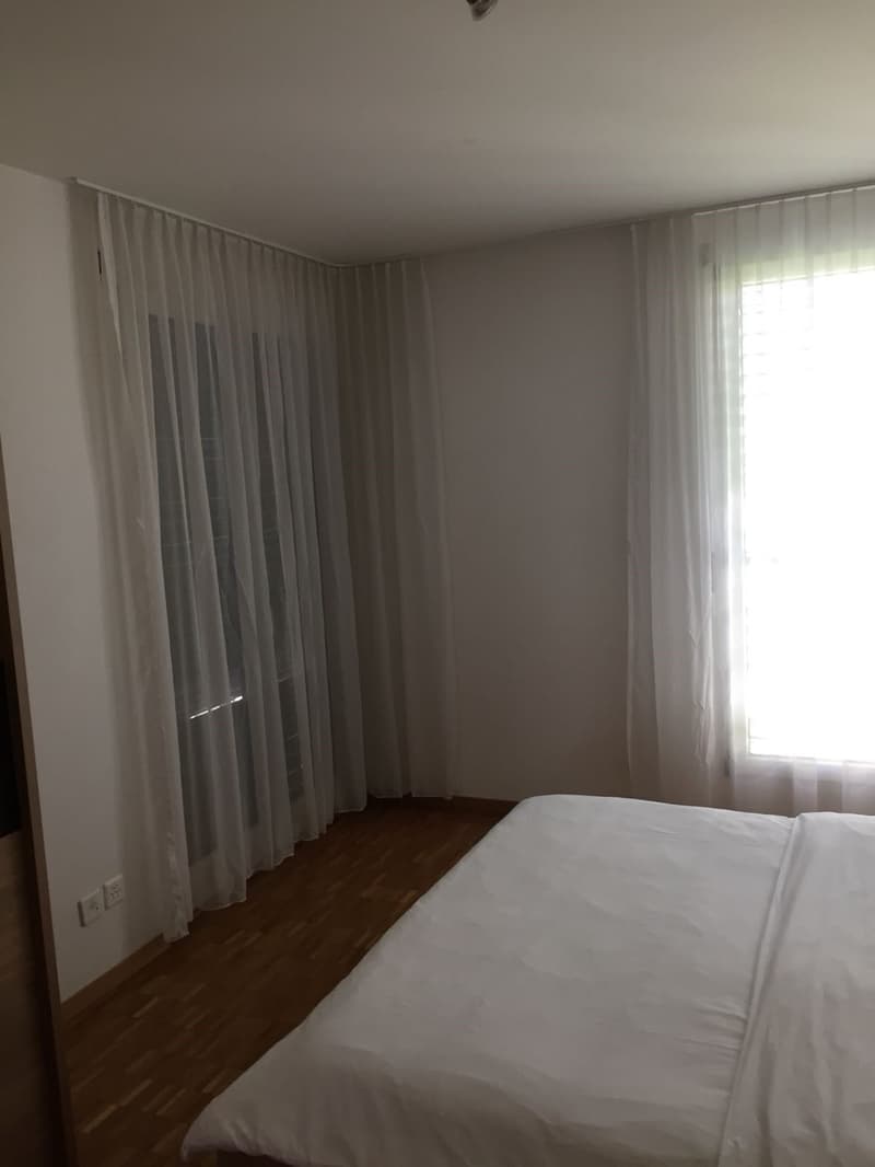 Appartement en ville à louer près de la gare principale (1 an) (4)