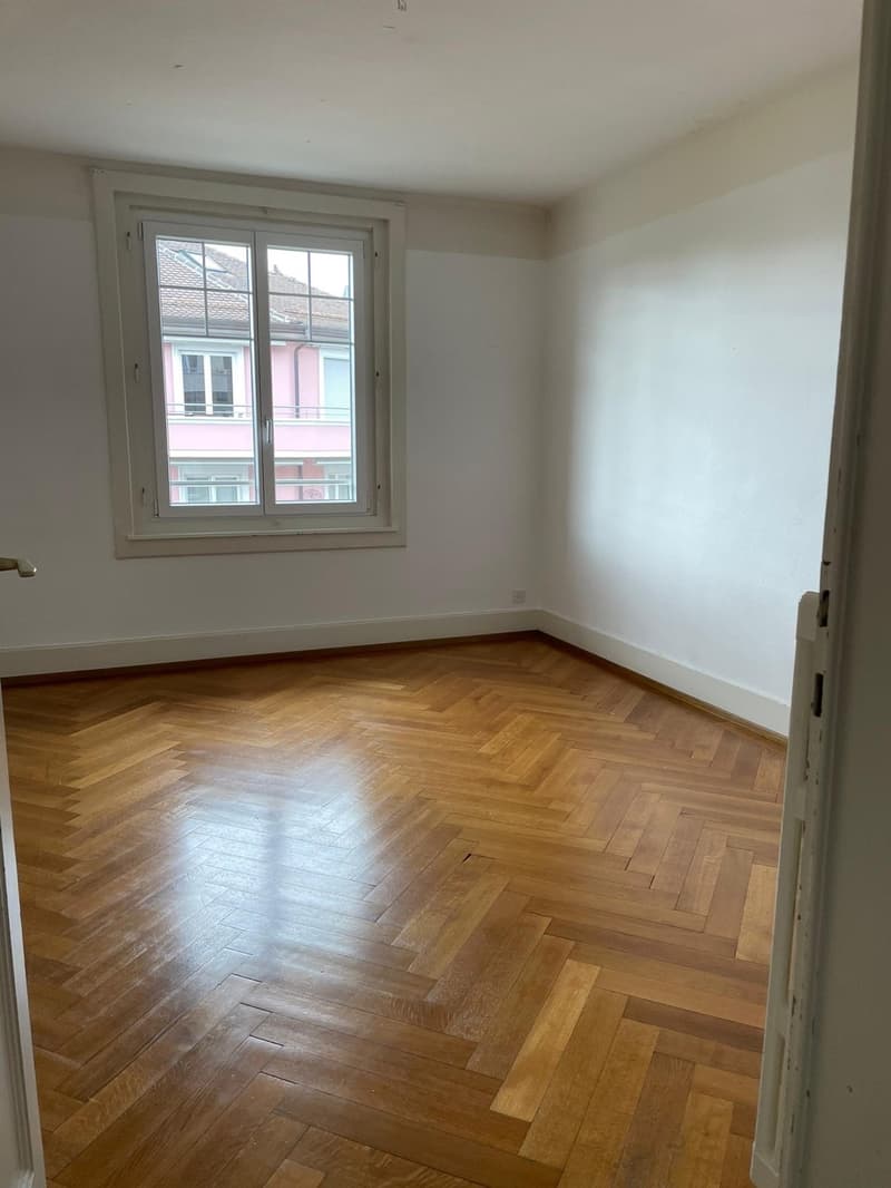 Wohnung unter der Station 3 Stück zur Miete (7)