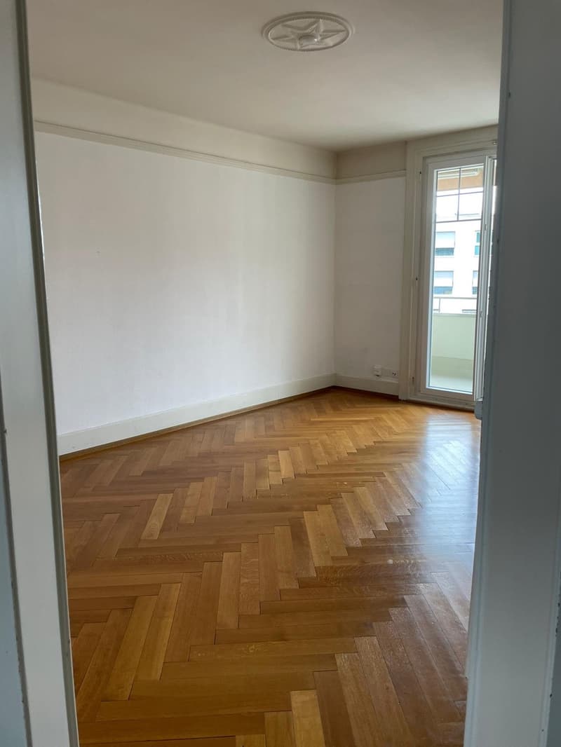 Wohnung unter der Station 3 Stück zur Miete (4)