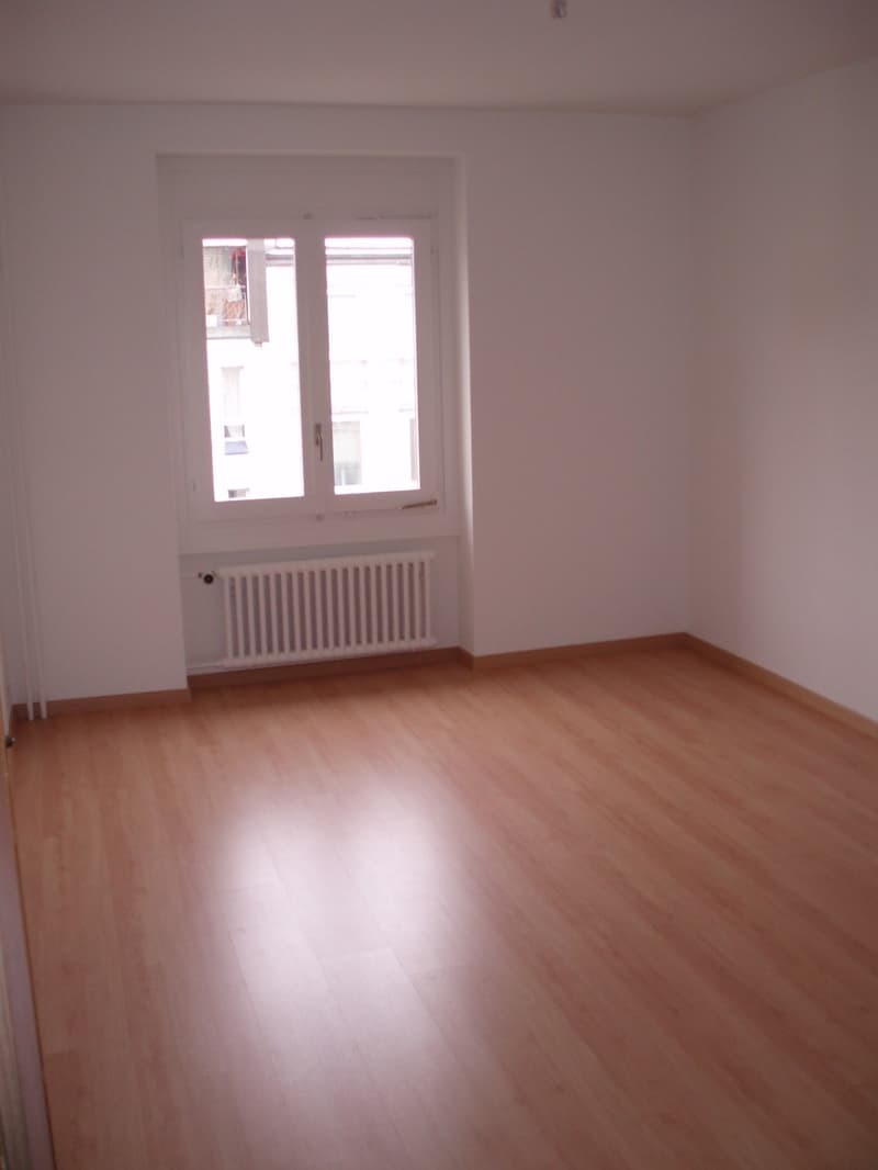 Near Idaplatz: Central, beautiful 4-room apartment with living kitchen from 1.9.26 (7)