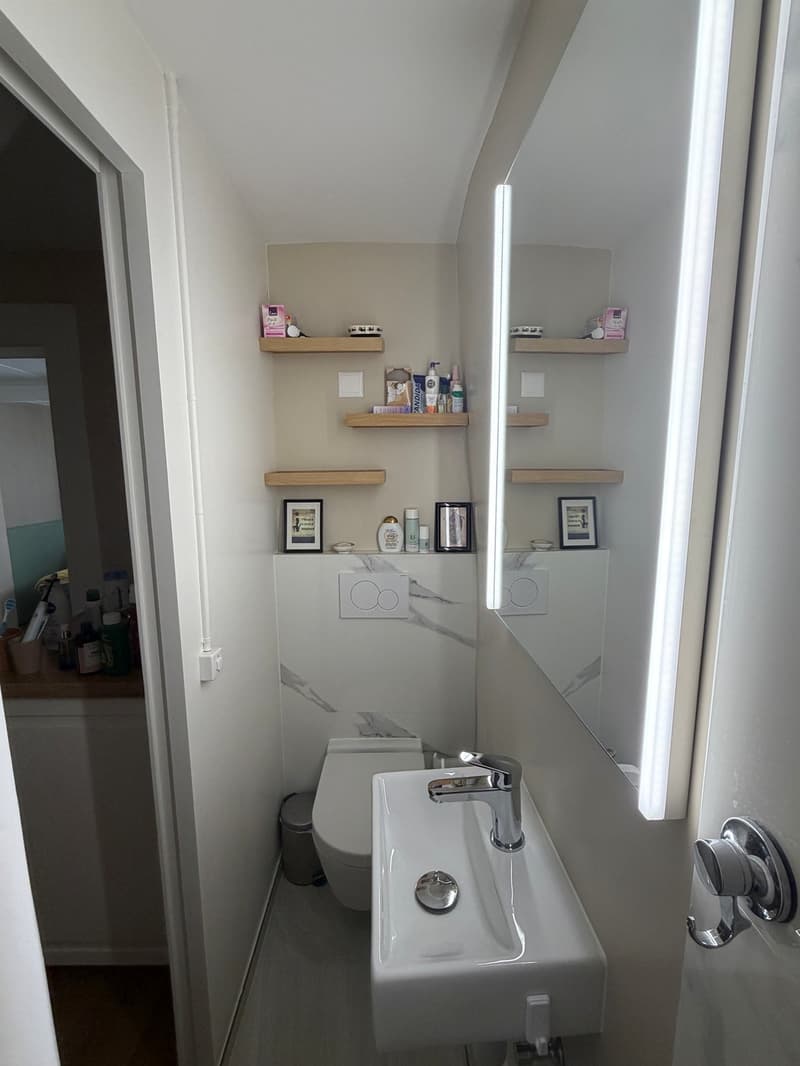 2.5-room non-smoking apartment in the old town of Aarau, partially furnished, available from September 1st or by arrangement (7)