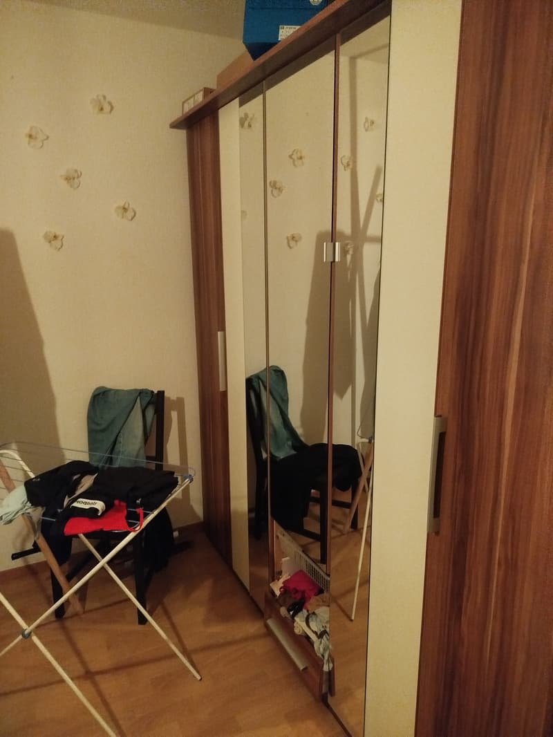 Beautiful 2.5-room apartment in the center of Fribourg - furnished to give away (11)