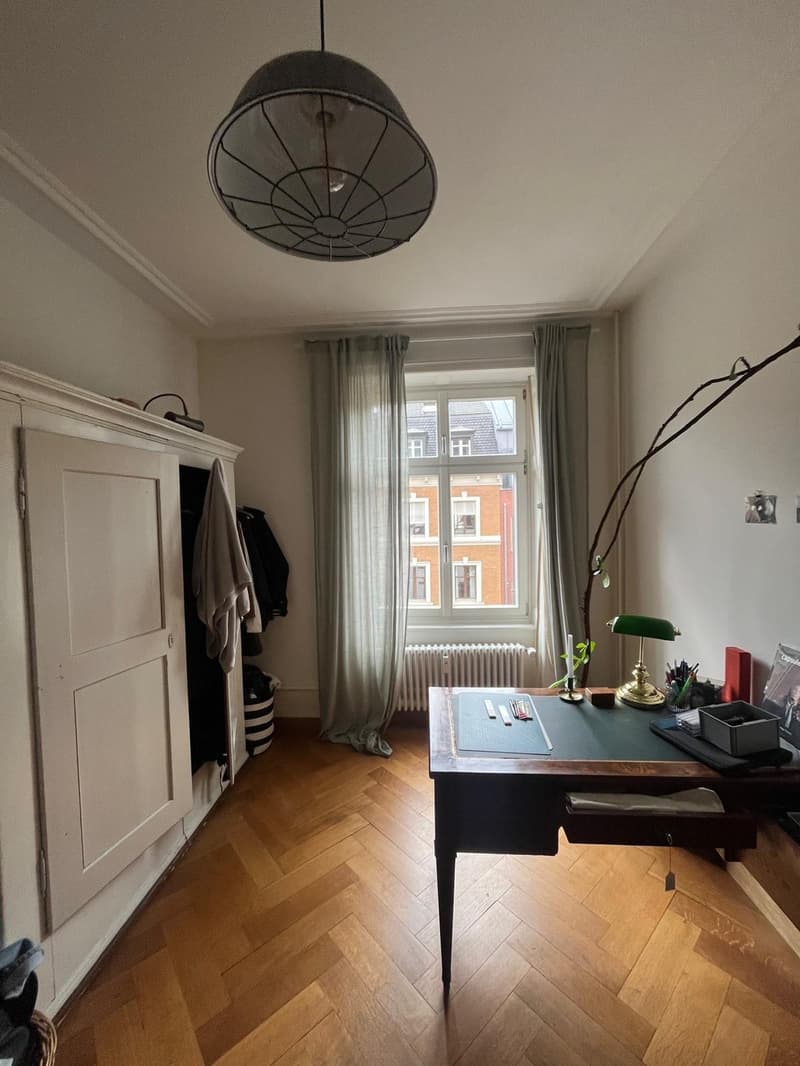 Shared flat with a view, balcony & great location in 4057, 1 room available from August (8)