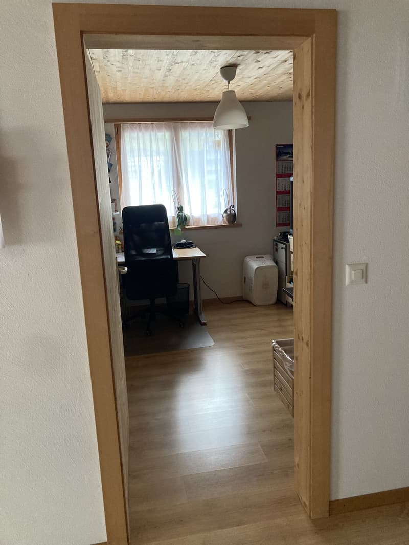 Spacious 4.5-room maisonette apartment in a central location in Schiers / GR (7)