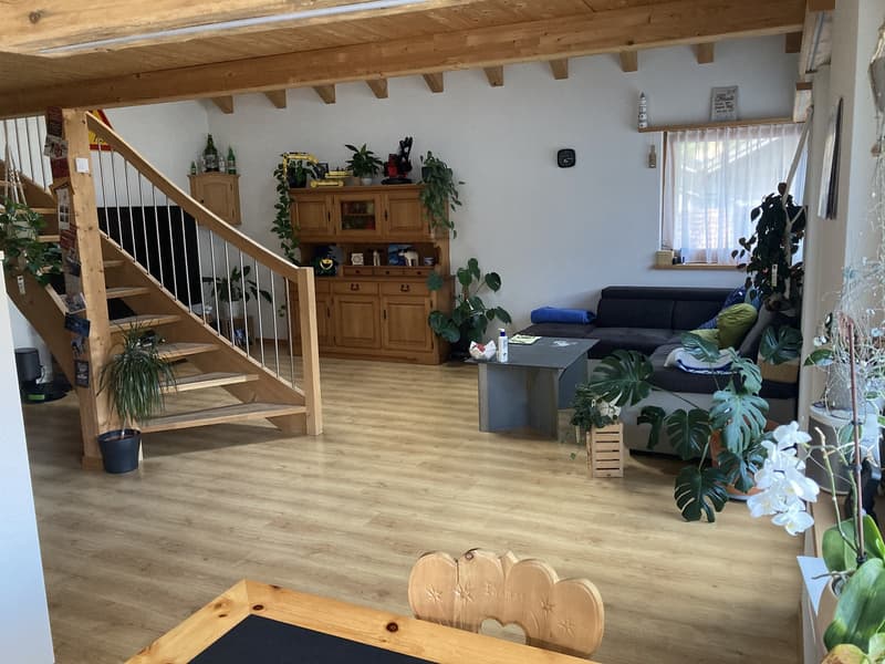 Spacious 4.5-room maisonette apartment in a central location in Schiers / GR (3)