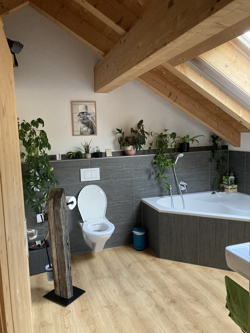 Spacious 4.5-room maisonette apartment in a central location in Schiers / GR (12)