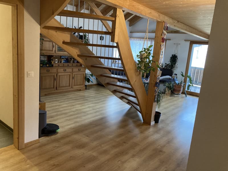 Spacious 4.5-room maisonette apartment in a central location in Schiers / GR (6)