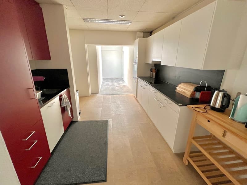 Sehr grosses Zimmer in moderner Wohnung :) (3)