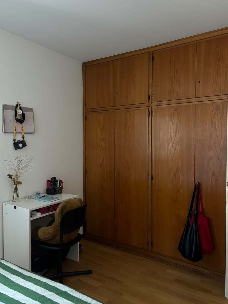 Room in shared apartment with rooftop terrace (4)