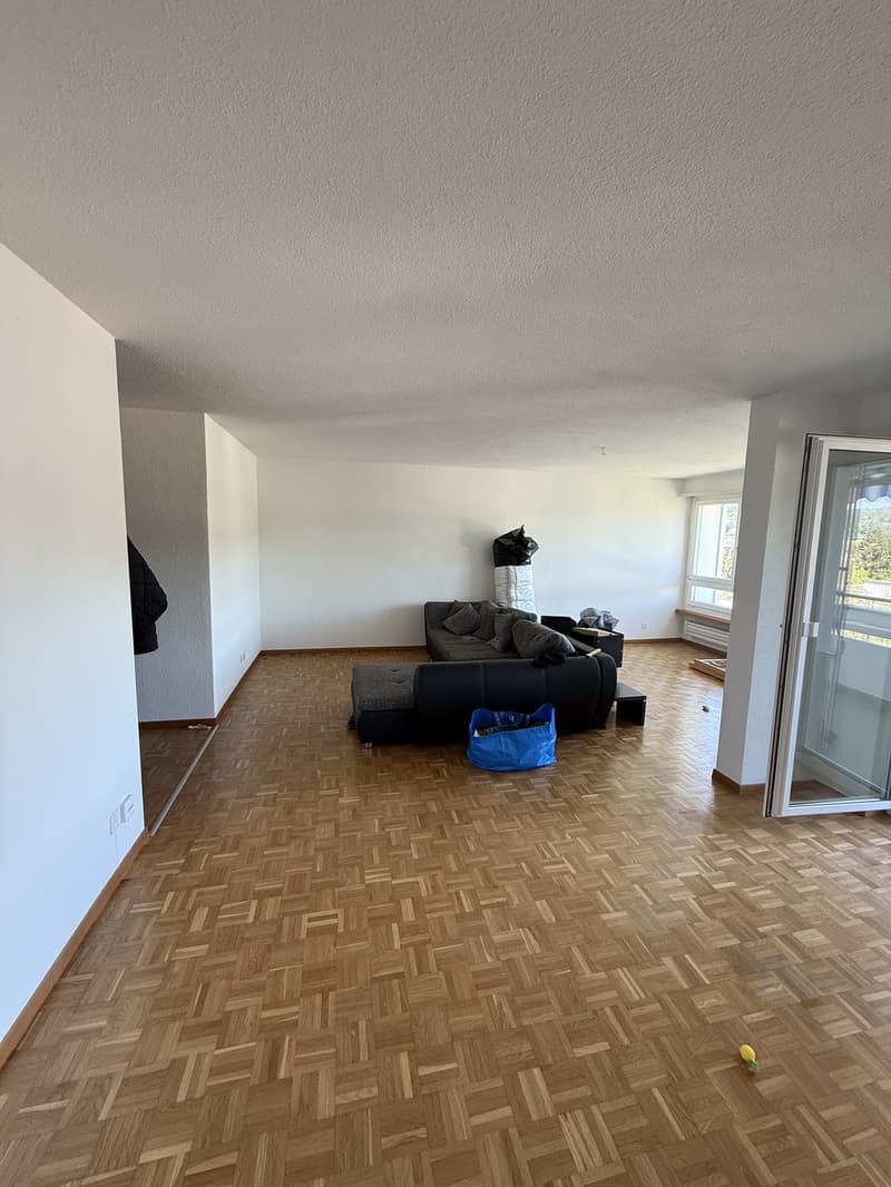 Chambre dans un appartement spacieux avec grand balcon (4)