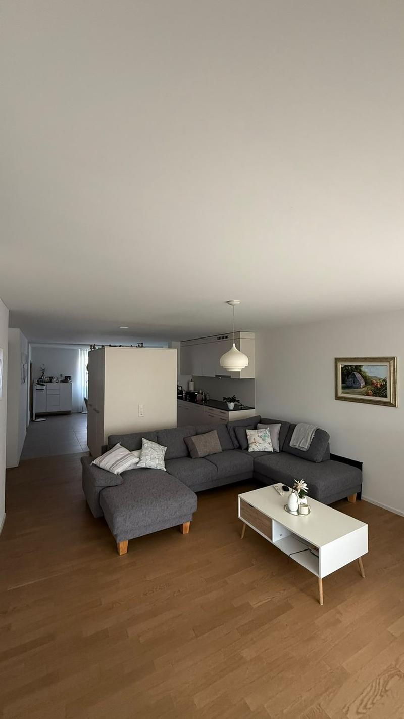 Appartement attractif de 4.5 pièces avec balcon, boîte de garage et emplacement idéal (3)