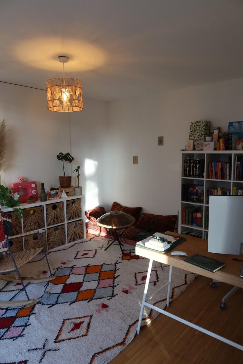 Room for 3-4 days a week in modern, bright apartment with private bathroom (2)