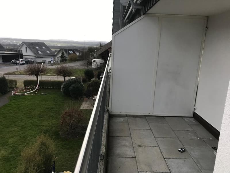 Tenant sought from October for top deal in Winkel Rüti (10)