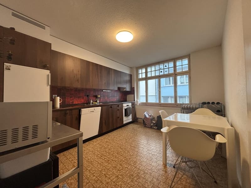 Central WG room in Lucerne in a large apartment! (5)