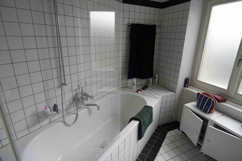 Charming 2.5-Room Ground Floor Apartment with Garden near Lake Zürich Seestrasse, 8038 Zürich (7)