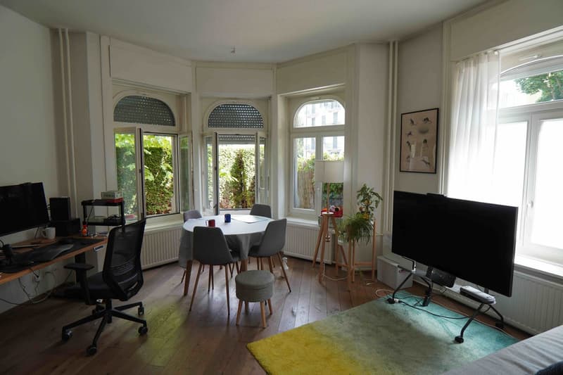 Charming 2.5-Room Ground Floor Apartment with Garden near Lake Zürich Seestrasse, 8038 Zürich (1)