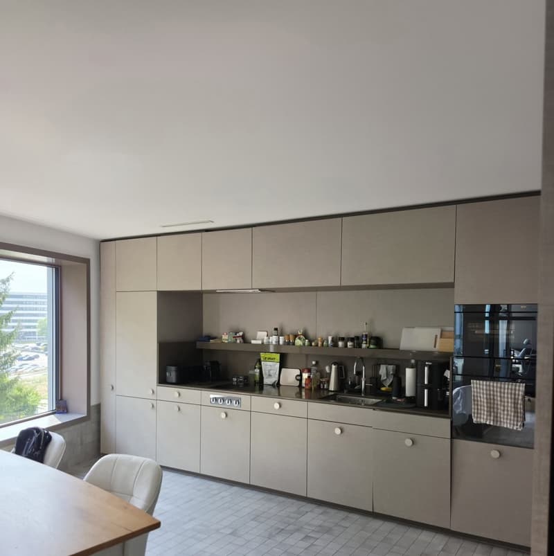 2.5-room apartment in Kloten with pool, gym & co. (2)