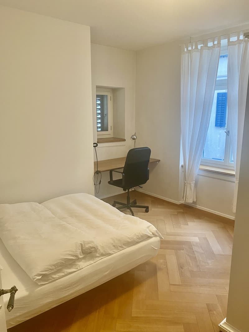 Room in Seefeld shared apartment (1)