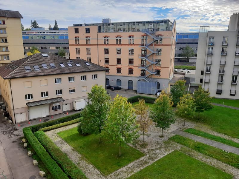 vue Balcon Sud (cour intérieur)