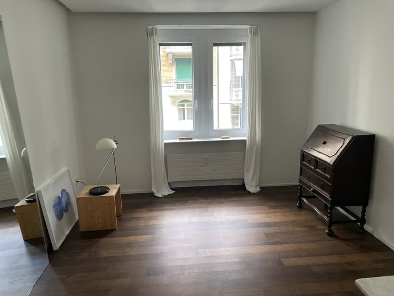 Mitbewohner/in für schöne 3 1/2 - Zimmerwohnung gesucht - Seeking a roommate for a beautiful 3 1/2-room apartment (1)