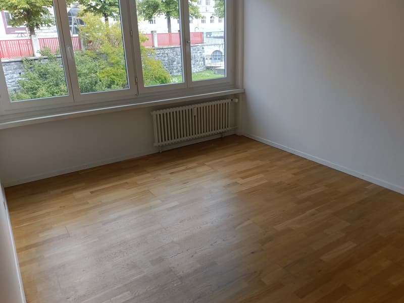 Search for roommate for bright 3-room apartment on Reus (1)