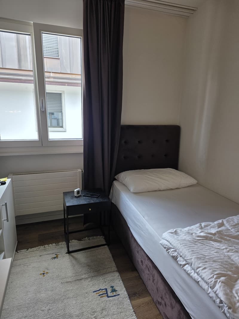 Tenant wanted (1)