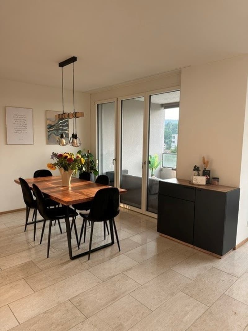 3.5-room apartment furnished, 83 m², Zürich-Stettbach 3 months sublet, top public transport connection (2)