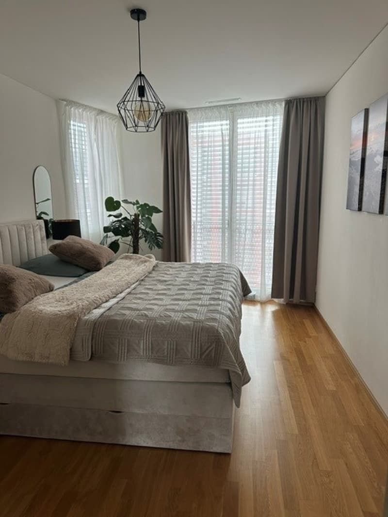 3.5-room apartment furnished, 83 m², Zürich-Stettbach 3 months sublet, top public transport connection (4)