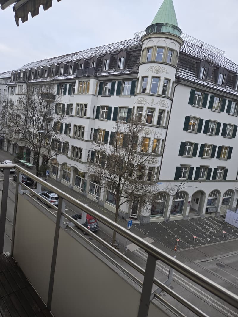 Chambre dans le beau Seefeld à 3min du lac (à partir de la mi-décembre 2025 ou janvier 2026) (2)