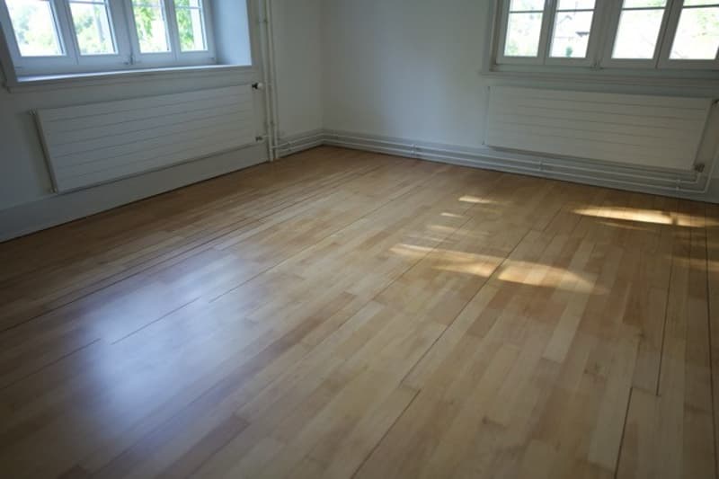 Helles WG-Zimmer im frisch renovierten Bauernhaus in Schwerzenbach "Villa Kunterbunt 2.0" (12)