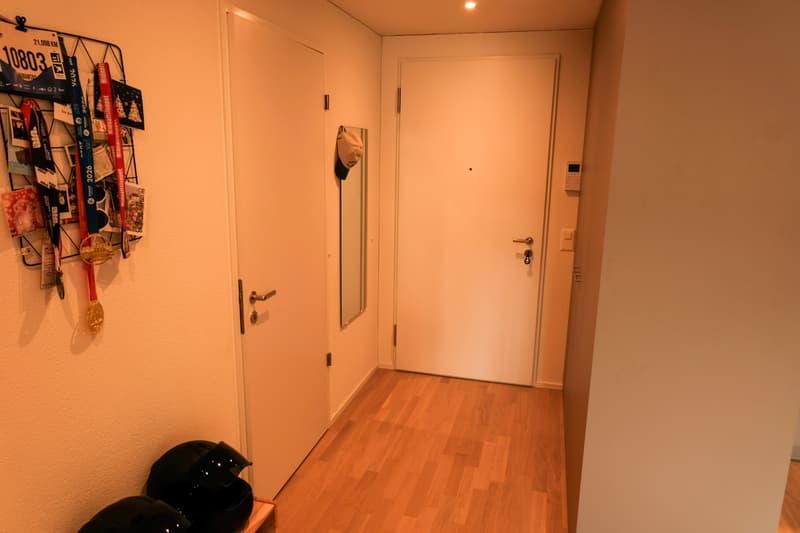 Helle 2.5-Zimmer-Neubauwohnung mit Weitsicht nahe Stettbach (7)