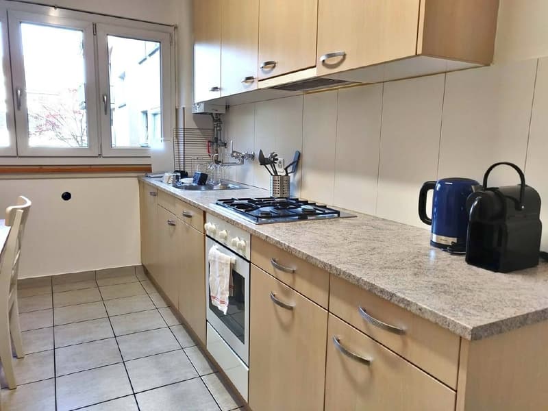 Chambre meublée pour location dans un emplacement central de premier plan - Disponible à partir d'août (6)