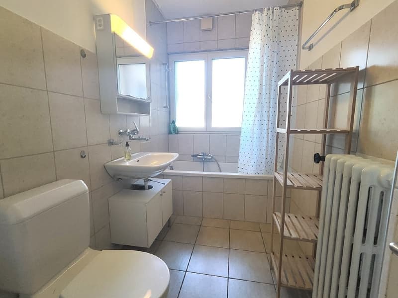 Chambre meublée pour location dans un emplacement central de premier plan - Disponible à partir d'août (7)