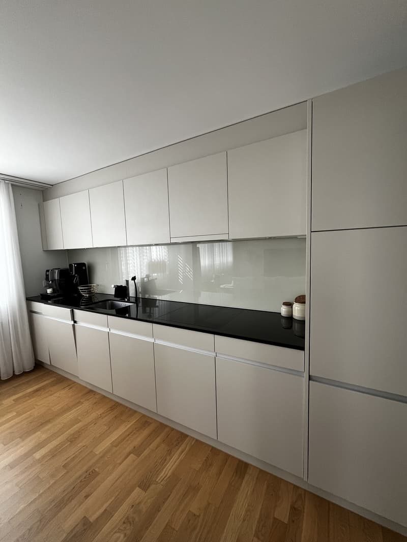Grosses Zimmer in moderner Wohnung mit Garten befristet (FebruarJuni, flexibel) (8)