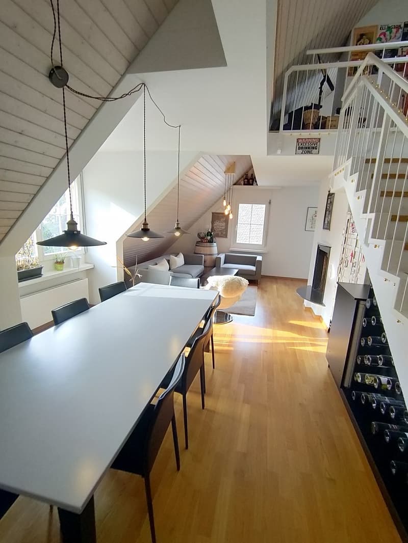 Camera in appartamento maisonnette spazioso a Wädenswil (1)