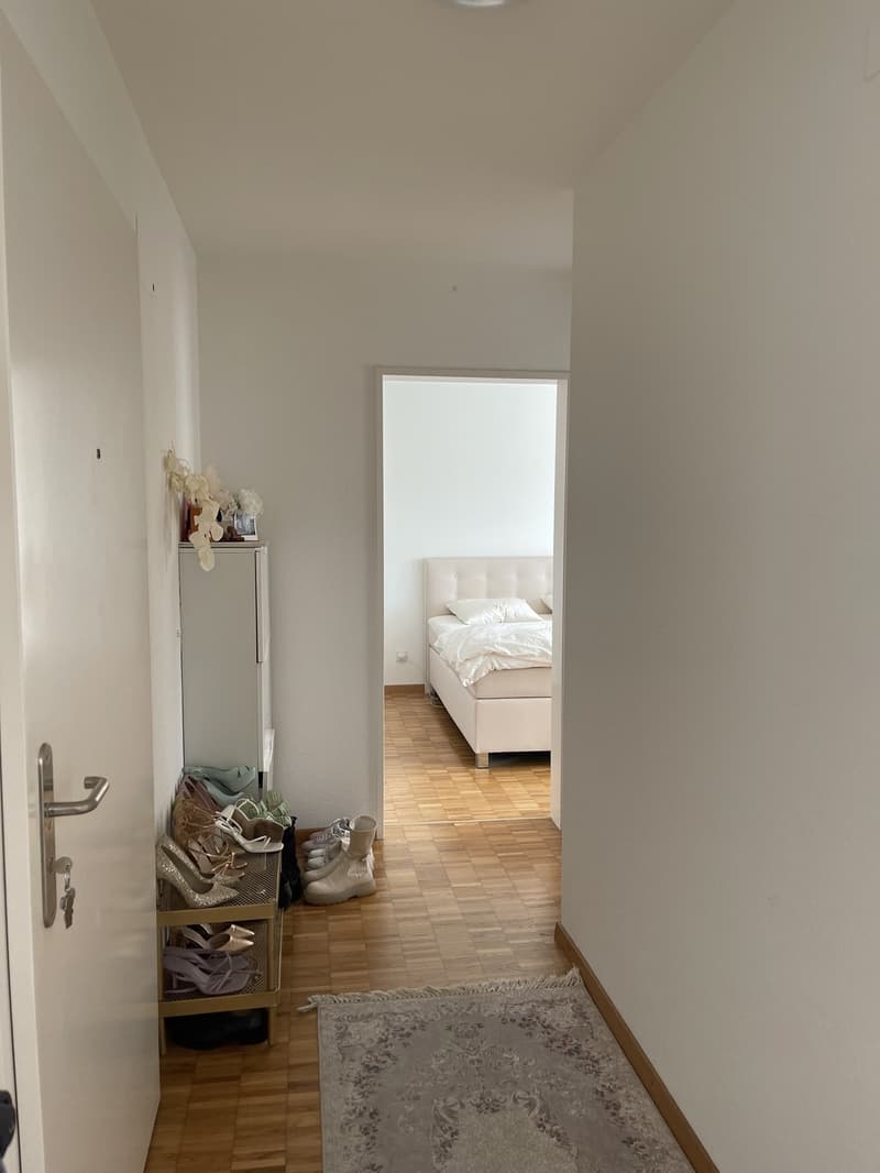 2,5-Zimmer-Wohnung für CHF 1416 pro Monat zu vermieten/ 2.5-room apartment available for rent at CHF 1416 per month (7)