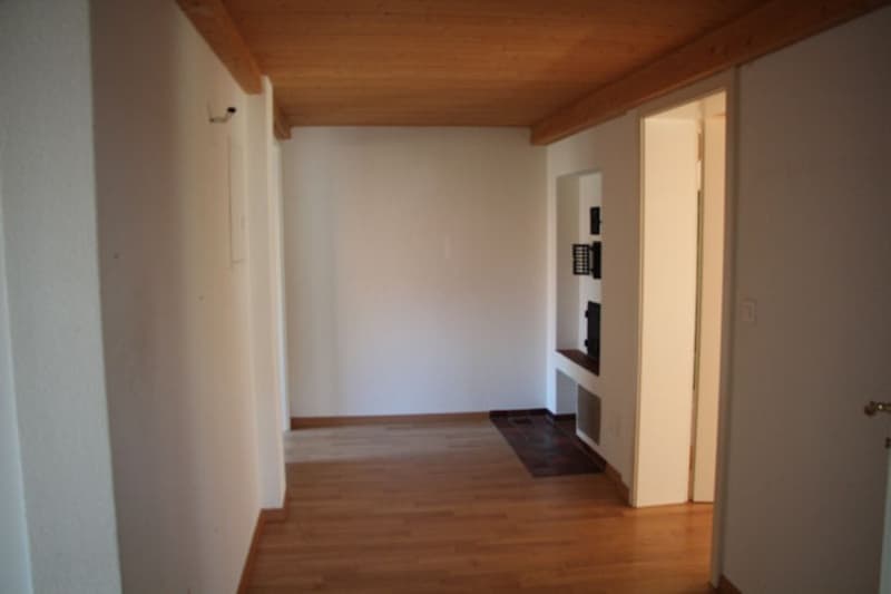 Ruhige 2.5-Zimmer-Wohnung in Oberwil bei Zug nahe am Zugersee (5)