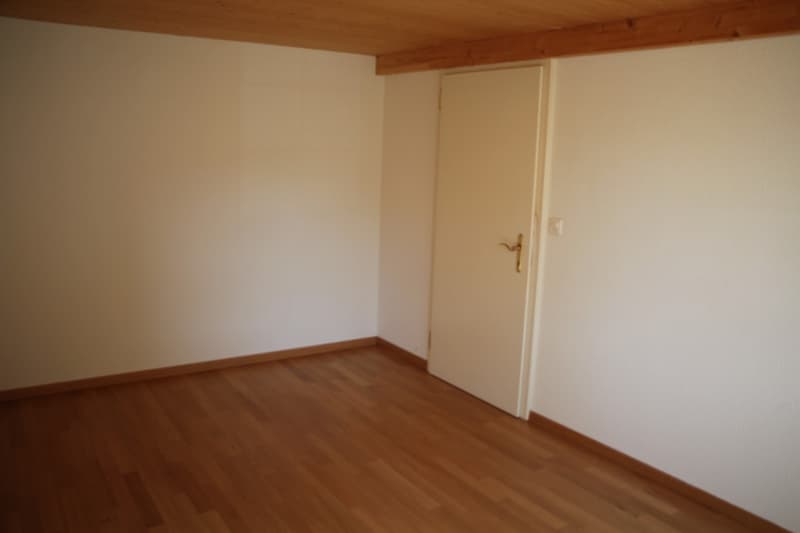 Ruhige 2.5-Zimmer-Wohnung in Oberwil bei Zug nahe am Zugersee (7)