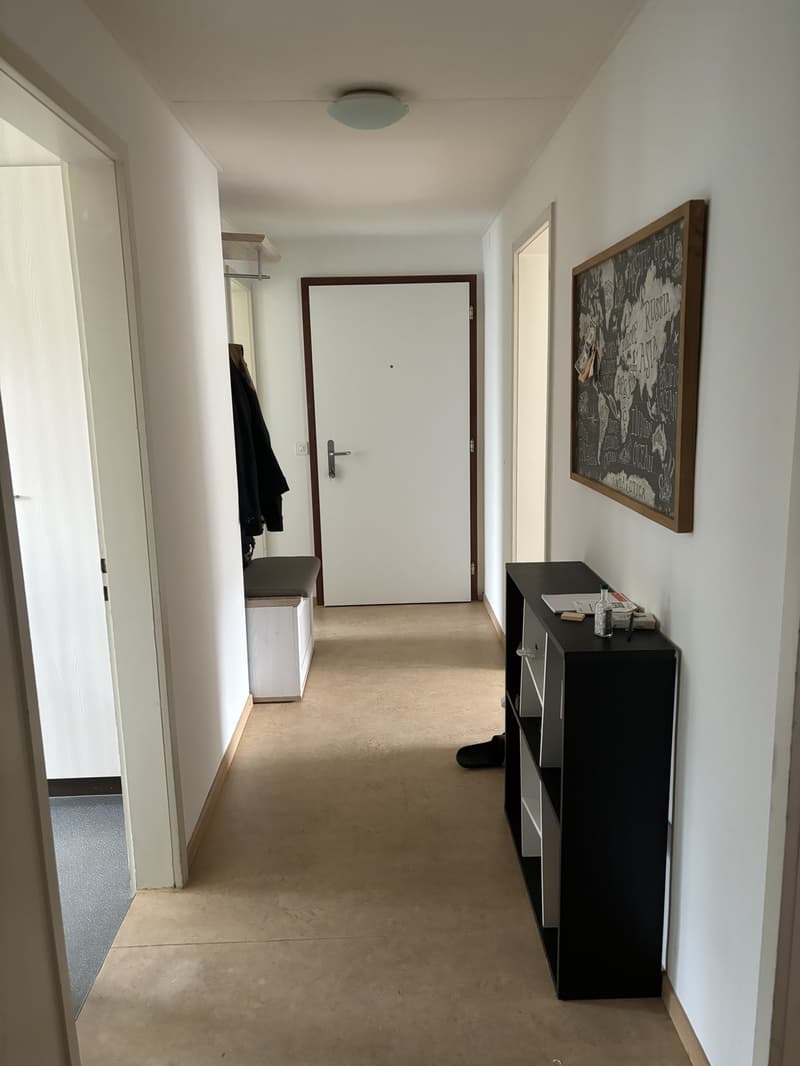 Room in shared apartment (2)