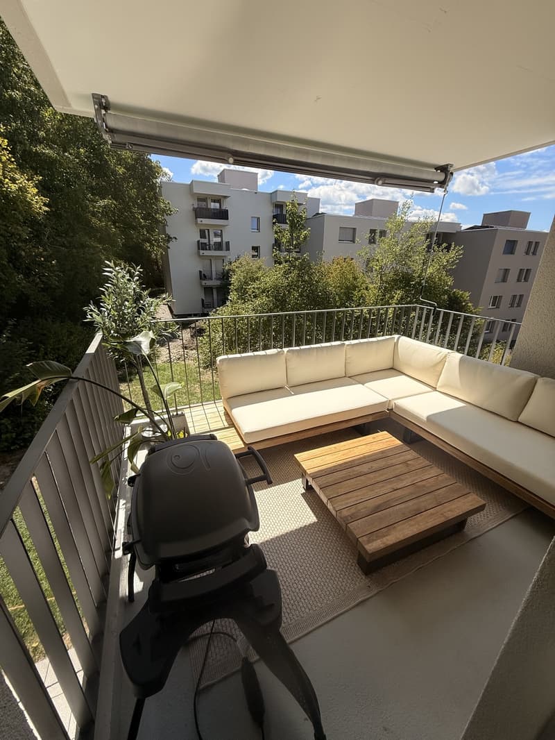 Camera moderna in condivisione con bagno privato & balcone a Ostermundigen (4)
