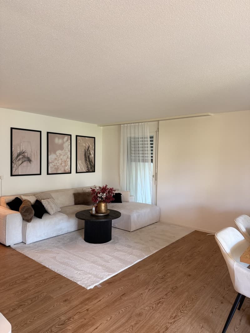 Camera moderna in condivisione con bagno privato & balcone a Ostermundigen (10)