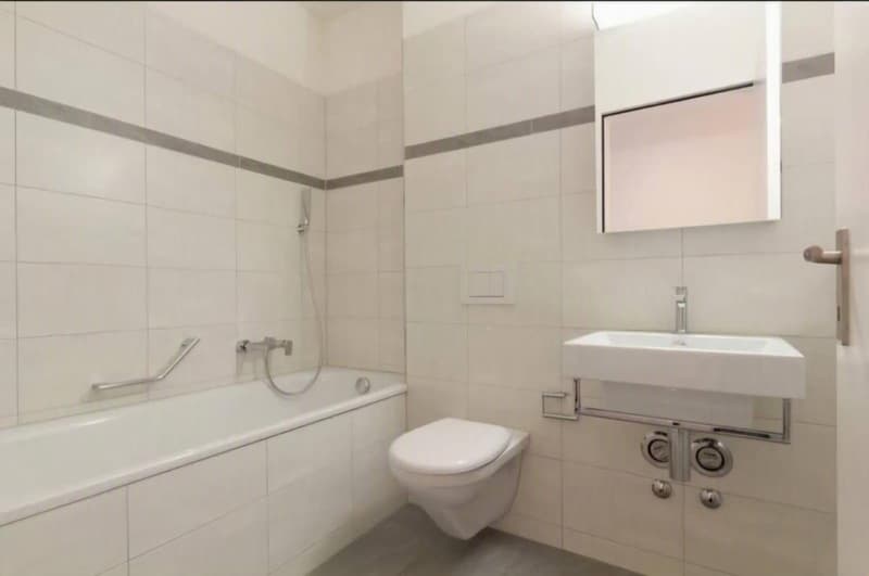 Helle 3.5-Zimmer Wohnung im Zentrum von Rüti (8)