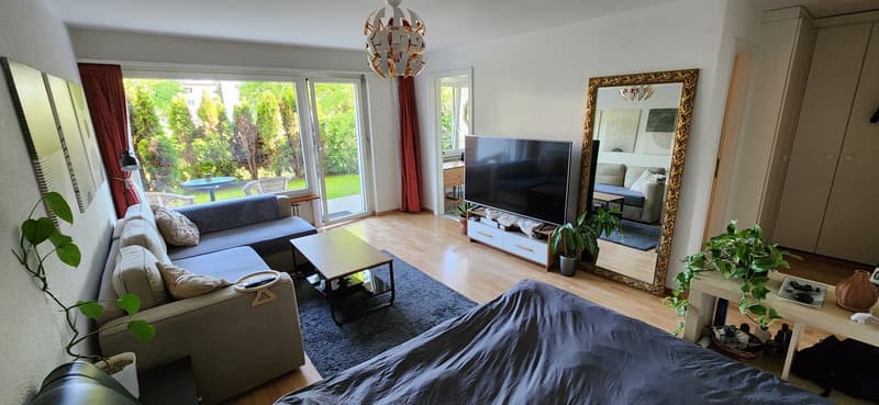 Bright 1.5-room studio with 20m² private garden in Urdorf (01 Sept-01 Oct) (1)