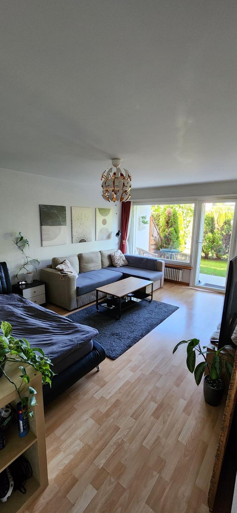 Bright 1.5-room studio with 20m² private garden in Urdorf (01 Sept-01 Oct) (2)