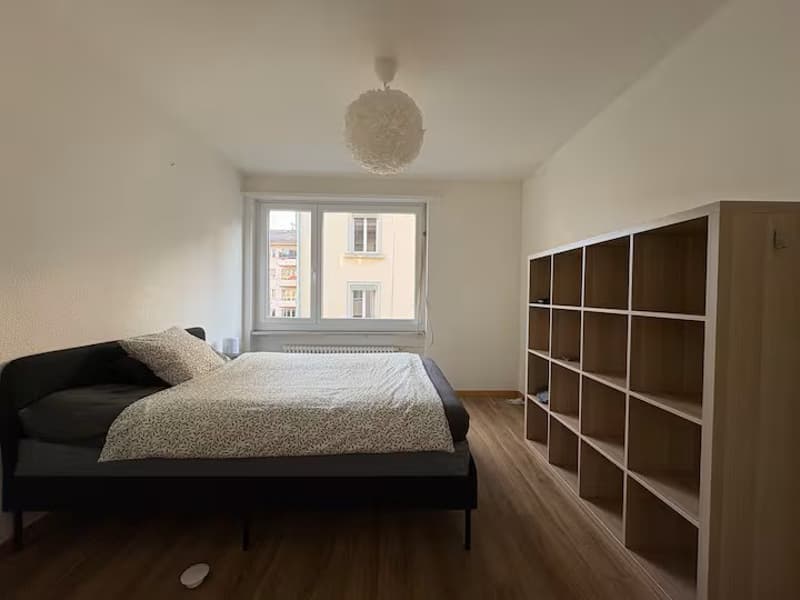 Quiet room in Zurich Wiedikon (1)